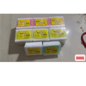 Tăm bông ráy tai lớn thân nhựa Hello – hộp vuông