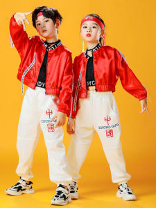 ชุดการแสดงวันพักงานวันเกิดนักเรียนประถมศึกษา ชุดลูกเสือ ชุดเต้นสตรีทแจ๊ส ชุดเต้นรำสำหรับเด็กชายและเด็กหญิง