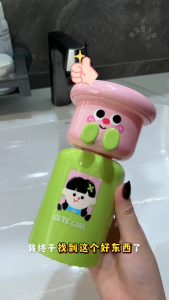 ที่ใส่แปรงสีฟัน แบบติดผนัง การออกแบบถ้วยคว่ำ แห้งง่าย แบคทีเรียไม่ขยายตัวง่าย ถ้วยแปรงสีฟันและที่ใส่ยาสีฟันในครัวเรือนติดผนังประหยัดพื้นที่ไม่มีการเจาะที่ใส่แปรงสีฟันเด็ก มุติ อเนกประสงค์