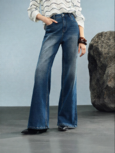 Toyouth | Elastic Lycra Slight Flare Slimming Jeans
