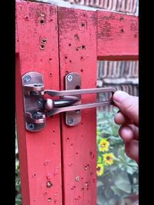 Door Lock Latch for Home Security Swing Bar Door Lock Bolt Chain Lock Safety Door Guard Anti-Theft Penahan Pintu 防盗扣
