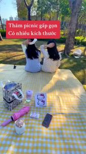 [SIÊU HOT] THẢM DÃ NGOẠI PICNIC DU LỊCH BẠT TRẢI PICNIC CẮM TRẠIđi phượt kết hợp tập yoga + tặng khẩu trang BEAU4