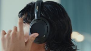 Sony WH-ULT WEAR WH-ULT900N Wireless Noise Cancelling Headphone with Extra Bass and 30 hours playback time (15mths warranty)