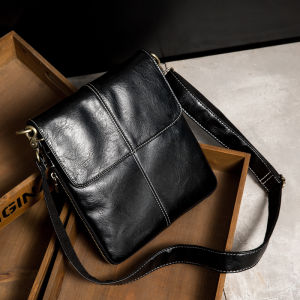 กระเป๋าสะพายข้างหนัง PU สไตล์สตรีทแฟชั่นขนาดเล็ก กระเป๋าสะพายข้างแบบลำลองสำหรับผู้ชาย พร้อมซิปปิด