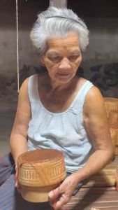 กระติบข้าวเหนียว หนา 2 ชั้น ของช่างฝีมือผู้มีประสบการณ์ชาวภูไทบ้านกุดบอด พร้อมส่งจำนวนมาก