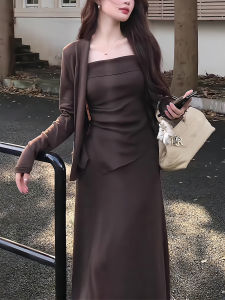 French Elegant Brown Slim Fit Womens Three-Piece Set Autumn New Gentle Style Open Cardigan Strap Vest Dress Ensemble
