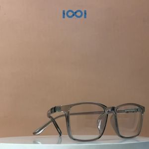 IOOI Eyewear Kacamata Kotak Elastis TR Modern Anti Radiasi Photocromic Blueray Pria Wanita 227205