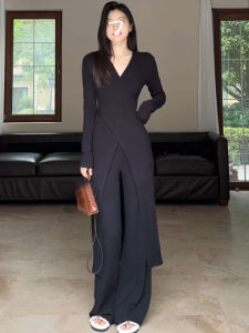 พรางหุ่น สูง เอว บาน กางเกง คอวี เสื้อผ้าถัก ชุดสําหรับผู้หญิง ฤดูใบไม้ร่วง ดีไซน์ Sense Overlap Style โพลีเอสเตอร์ ชุดแฟชั่น