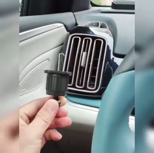 Giá đỡ kẹp điện thoại gắn cửa gió điều hòa ô tô xe hơi tiện lợi Giá Đỡ Điện Thoại 1 Đổi 1 Bảo Hành - Lazada