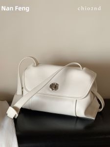 CHIO‘2ND | Elegant Minimalist Underarm Bag Multi-use Shoulder Crossbody