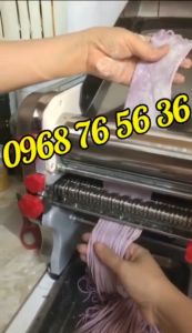 Máy cán mỳ Máy cắt bột cắt sợi mì bánh canh mì quảng Fkm249 (Trục cán 24cm) - Công suất 750w