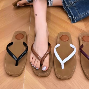 【Today NEW】Sak.Footwear sandals.women Ladies casual Korean version of the trend flat sandals AK-22