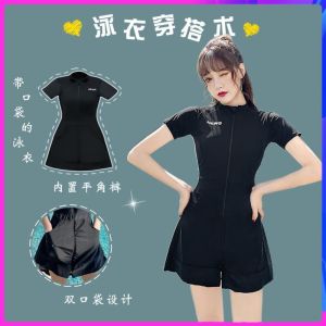 ☬∏ YUEBANCHUAN 泳衣女装两件套保守显瘦大码遮肚性感ins长袖女孩子 [Ready Stock] 有口袋 swimming suit women 泳衣女 Sunscreen Multi-Piece 連身泳衣 防曬泳衣 多件式泳衣2022新款时尚运动游泳衣女夏连体保守显瘦遮肚装2022 New Style Fashion Sports Summer Conservative Slimmer