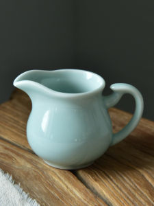 Han Qing Tang Longquan Blue Porcelain Simple Handle Public Cup Ceramic Gongfu Tea Set Universal Dripper Thickened Tea Sea