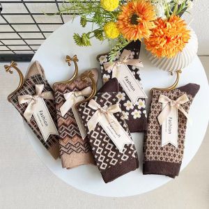 Womens Mid-Calf Double Needle Dual Path Retro Style Cotton Socks Breathable Moisture Wicking Home Comfort Stockings