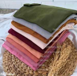 Kaos Polos Rib Wanita Lengan Panjang: Atasan Kasual & Hangat
