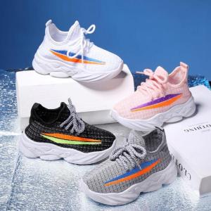 Psion ส่งด่วนทั้วไทย รองเท้าแฟชั่นเด็กสุดน่ารัก ใส่ได้ทั้งชายและหญิง สีสันสดใส 3 สี ให้เลือก รองเท้าแฟชั่นเด็ก ราคาสุดปัง แถบสีสุดเฟี้ยวฟ้าว น่ารักไม่ไหวเลยแม่