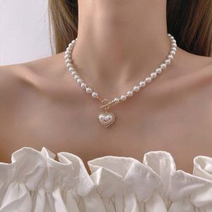 Korean New Super Fairy Temperament Imitation Pearl Love Heart Necklace Cold Wind Sweet Simple Ot Clasp Lock Bone Chain