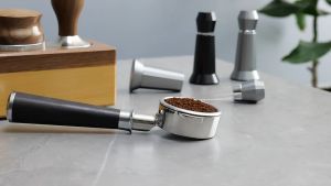 Koryaiko Professional Hand Distribution Handle and Stand Espresso Needle Barista Distributor