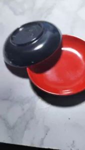 Chén chấm tương / muối / chấm cạn đỏ đen 2 lớp T26 - đường kính 9.3 x 1.9 cm