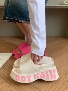 Youngshoesรองเท้าแตะพื้นหนาแฟชั่นใหม่สำหรับผู้หญิง สูง 7 ซม. วัสดุ EVA น้ำหนักเบา