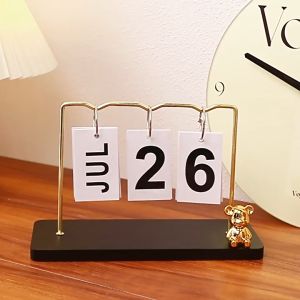 Beruang Kalender Ornamen Ruang Tamu Ruang Kantor Eropa Bear Calendar Ornament Living Room Office Desktop Calendar Creative European Iron Metal Crafts