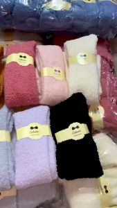 TẤT VỚ Ủ KEM LÔNG CỪU (cổ cao tới bắp chân )màu lông cừu trơn chất siêu mềm mịndày giữ ấm