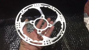 PIRINGAN DEPAN CS1/KARISMA/SUPRA 125DD/REVO LAMA/FIT NEW CAKRAM SUNSTAR 220MM STANDAR MODEL THAILAND