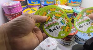 Main Anak SPOT IT CARD BOARD GAME - BISA COD