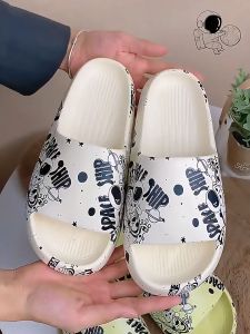 Sandal Luar Angkasa Baru 2024 Sandal Pria Sandal Rumah Anti Selip Sandal Couple