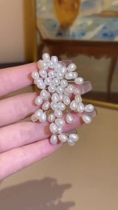 Handmade White Imitation Pearl Dangle Earrings for Women French Elegant Bridal Wedding Romantic Flower Tassel Pendant Earring K1