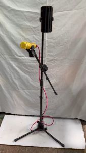 Chân đế micro đứng Boom Mic Stand dùng micro và kẹp điện thoại