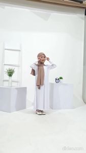 Kerudung Anak Nyaman: Pilihan Pasmina Instan Jersey Premium