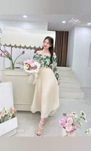 Set chân váy xòe dài dập ly vải voan có lót kèm áo bèo 3 tầng trễ vai mocking thân và tay áo 2 màu y hình voan cao cấp đi biển dạo phố T1641