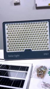 EEKOO ไฟโซล่าเซลล์ 500W 1000W 2000W 3000W โซล่าเซลล์ ไฟภายนอกอาคาร ไฟสปอร์ตไลท์ Solar Light led ไฟสปอตไลท์ กันน้ำ IP67 สปอร์ตไลท์ ไฟโซล่าเซล