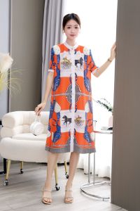 Nova quality⭐One person one pleat ⭐New Miyake Loose Pleated Printed DressShort Sleeve Cardigan Big Size French Dresses