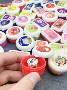 New Creative Miniature Resin Food Cartoon Doll Machine Toy Convenience Store Simulation Micro Model Collectible Blind Box