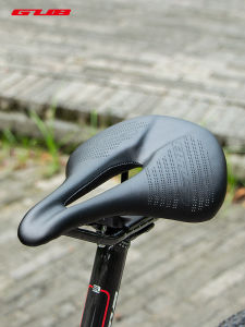 GUB | Short Nose Hollow Lightweight Carbon Fiber Bicycle Saddle