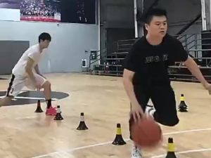 3Pcs Plastic Agility Cones  Basketball Sport Training Cones Soccer Cones