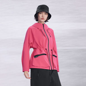 Guvet | Elegant Black Outdoor Commuter Womens Waist-accentuated Jacket