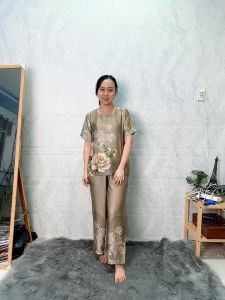 Lua24 Đồ bộ mặc nhà lụa Latin tay ngắn quần ống rộng dài 9 tấc đồ mặc nhà trung niên size lớn từ 50 - 75 kg