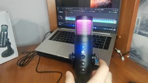 COD LEORY Microphone Condenser USB Mikrofon Kondensor RGB Light - JD-950 / mikrofon youtuber vlog suara jernih lampu RGB warna warni menarik keren klasik tren viral konten karaoke rekaman podcast paling di cari menangkap suara bising live streaming bagus