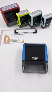 ตรายางหมึกในตัว ตรายาง trodat รุ่น 4915 ตรายางปั๊มชื่อ-สกุล และโลโก้และหจก. ยางพาราแท้ (ทักแชทก่อนสั่งซื้อ)