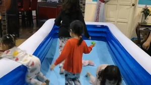 Kolam Renang Anak Ekstra Besar 3 Putaran Kolam Renang Tiup Keluarga Bayi Karet Besar
