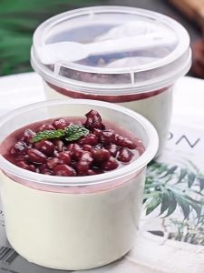 Food Grade Pudding Cup Dessert Yogurt cup with Lid and Spoon