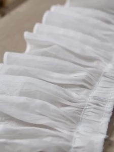 (2 Yards/roll)Width 10cm Black and White Beige Soft Chiffon Lace Clothing Headband Decoration Handmade Diy Design Girls Feeling
