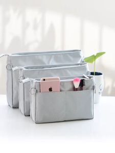 Bag Organiser Insert Handbag Pouch Insert for Women Cosmetic Handbag Organiser Large Purse Insert Organiser Tote Organiser Medium Waterproof Nylon Organiser Bag with Zipper Closure