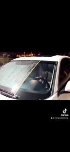 Bình xịt kính tẩy rửa vết ố màu trên kính ô tô chuyên dụng cực mạnh loại bỏ bám bụi và vết bẩn trên kính chai xịt kính mini tiện dụngdung dịch rửa kínhdung dịch tẩy vết ố kính xe