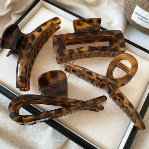 Leopard-print Large Arc Cross Square Geometric Acrylic Hair Grab Clips for Women Vintage Style Shark Clip Charm Head Accessories
