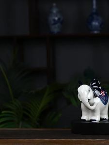 Handmade Jingdezhen Ceramic Decor Elephant White Porcelain Blue and White
